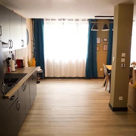 Sejour Detente A Saint-omer - Jacuzzi Prive, Terrasse, Centre-ville Et Parking Gratuit Apartment Saint-Omer (Pas-de-Calais)