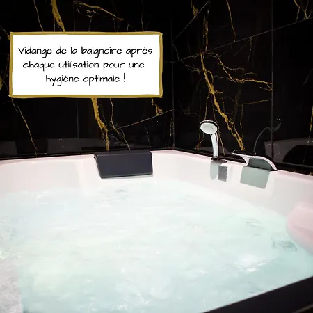 Sejour Detente A Saint-omer - Jacuzzi Prive, Terrasse, Centre-ville Et Parking Gratuit Apartment Saint-Omer (Pas-de-Calais)