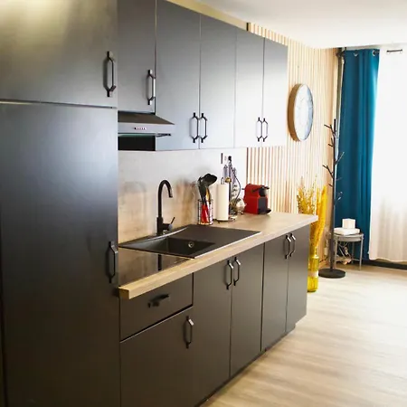 Apartamento Détente à Saint-omer - Jacuzzi Privé, Terrasse, Centre-ville Et Parking Gratuit