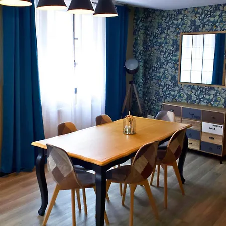 Apartamento Détente à Saint-omer - Jacuzzi Privé, Terrasse, Centre-ville Et Parking Gratuit