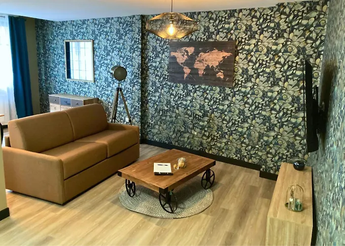 Sejour Detente A Saint-omer - Jacuzzi Prive, Terrasse, Centre-ville Et Parking Gratuit *